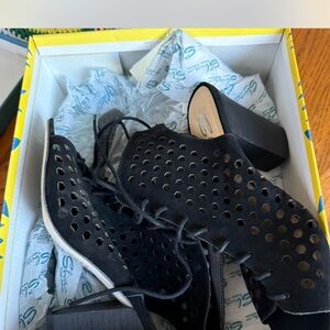 Sbicca Black Heels with Intricate Design